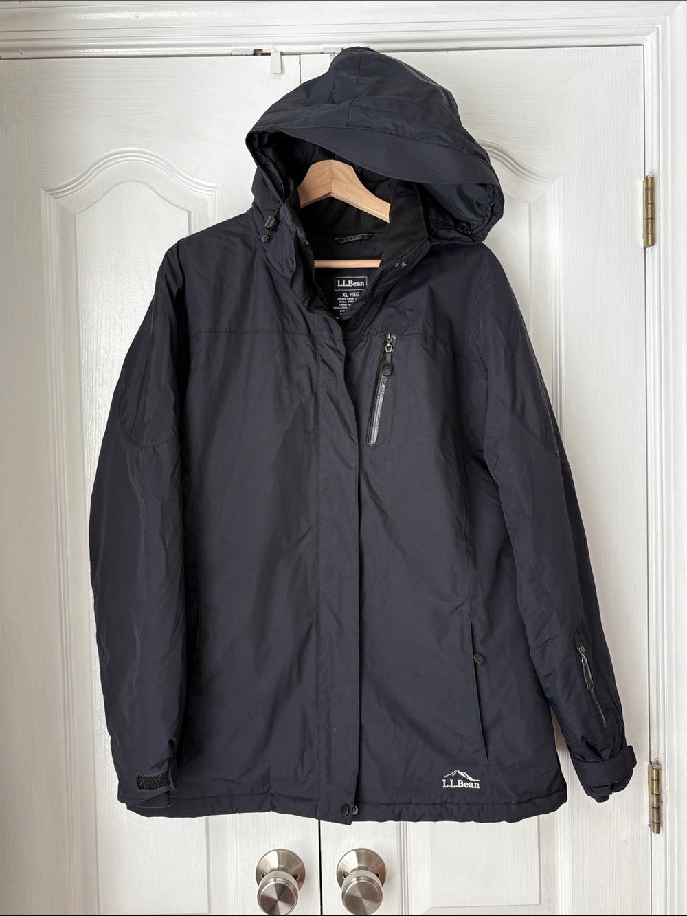 L.L.Bean Women's Insulated Ski Snowboard Jacket, XL 🖤💙